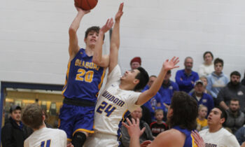 Dragons Ground the Eagles